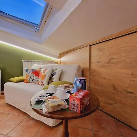 Sotto Un Tetto Di Stelle Apartmán *